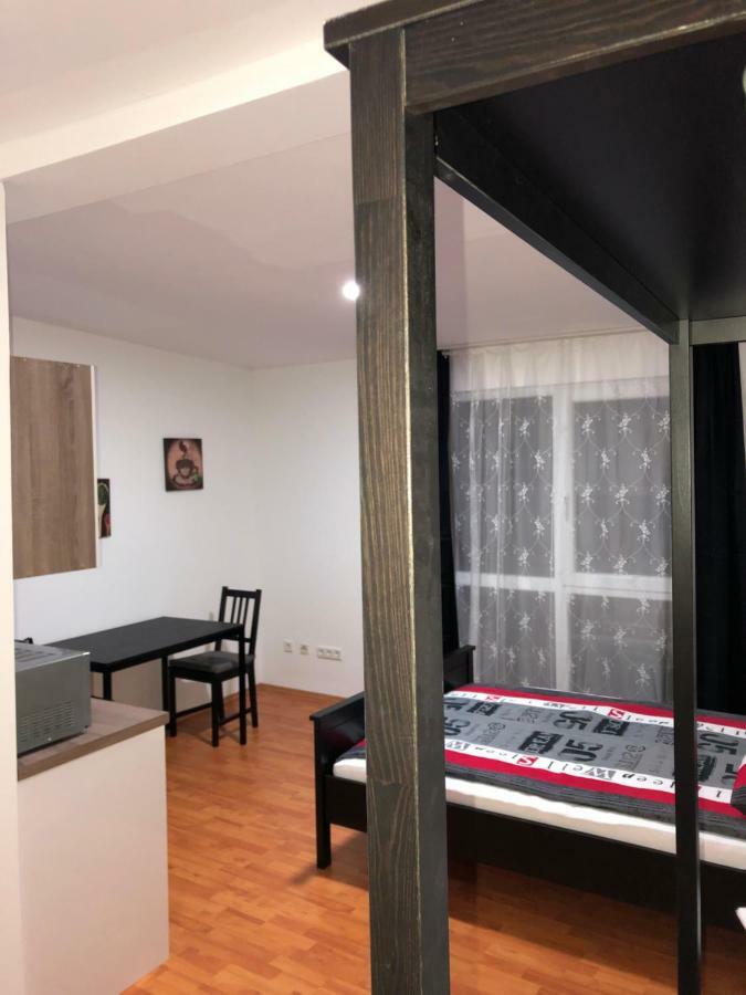 Apartment 4 Rent โบคุห์ม ภายนอก รูปภาพ