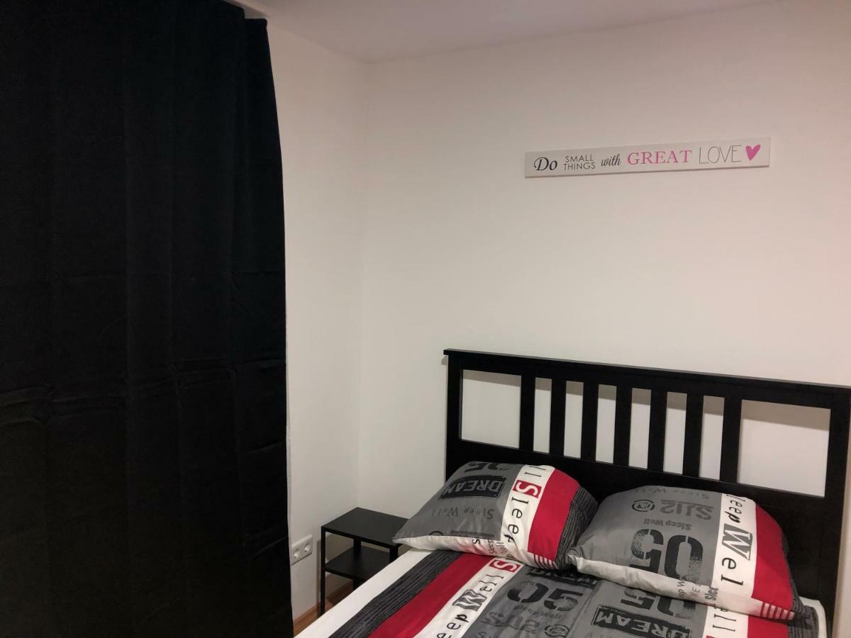 Apartment 4 Rent โบคุห์ม ภายนอก รูปภาพ